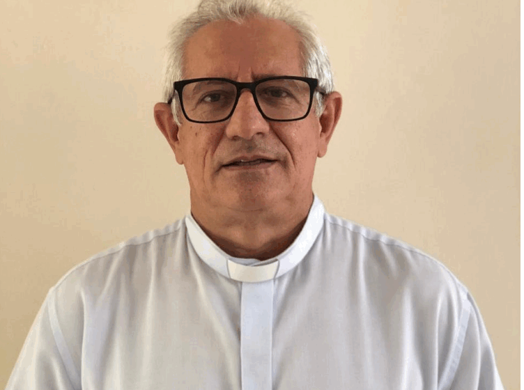 Padre sofre acidente doméstico a menos de 15 dias para início da festa do padroeiro.