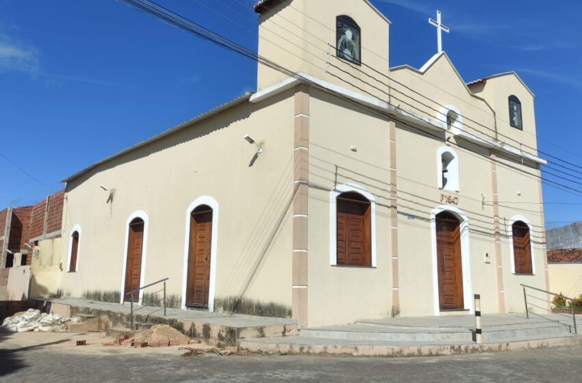 Capela de São Vicente passa por ampla reforma.