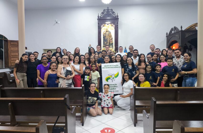  RCC realiza último tema do seminário de vida.